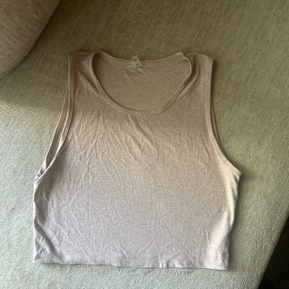 Beyond Yoga Featherweight Top